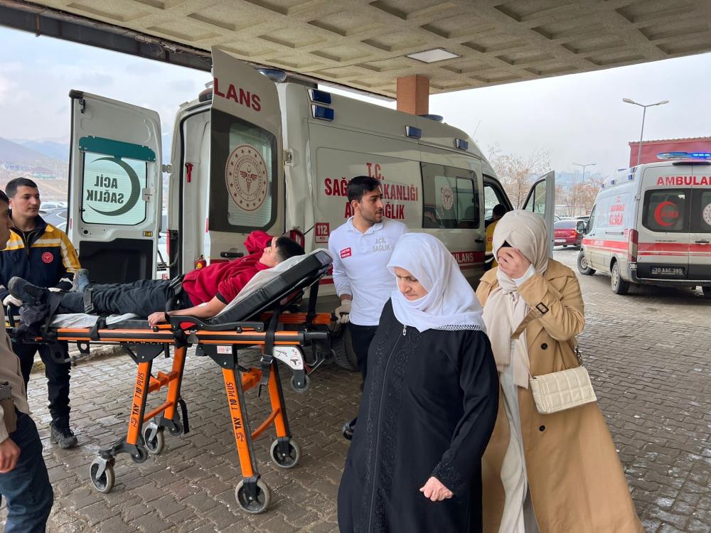Hakkari Mili Eğitim Müdürlüğü: “Herhangi bir öğrencimizde hayati bir tehlike bulunmamaktadır”