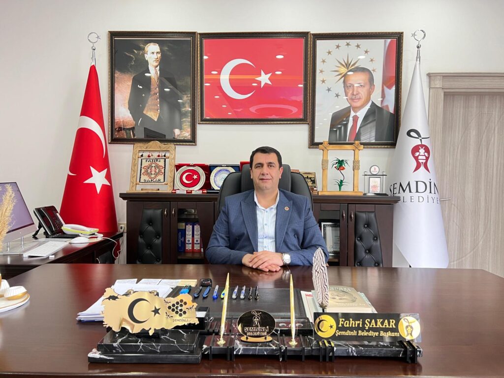 Belediye Başkanı Fahri Şakar 1 yıllık faaliyet raporunu açıkladı