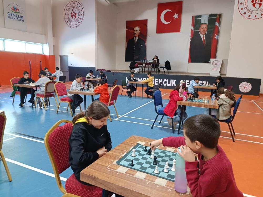 Hakkari’de Satranç İl Şampiyonası heyecanı