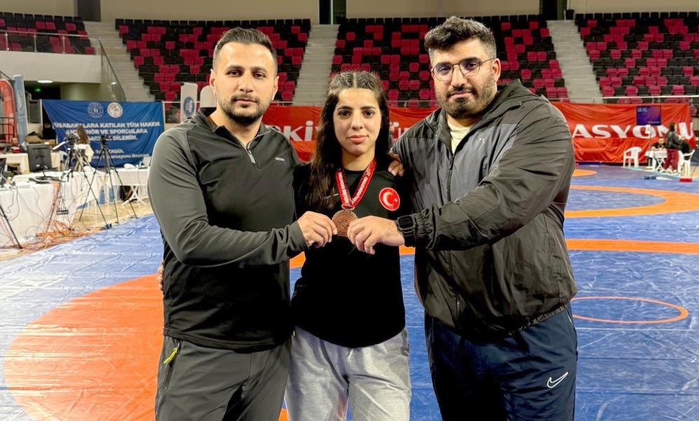 Hakkarili sporcu Türkiye üçüncüsü oldu