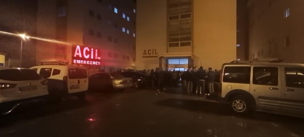 Hakkari’de gök gürültüsüyle yüksekten düşen 2 kişi yaralandı
