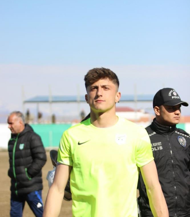 Oğuzhan Çelik: “Şampiyonluğu baştan sona hak ettik”