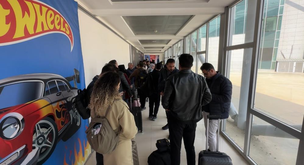 İranlılar Esendere Gümrük Kapısı’nda yoğunluk oluşturdu
