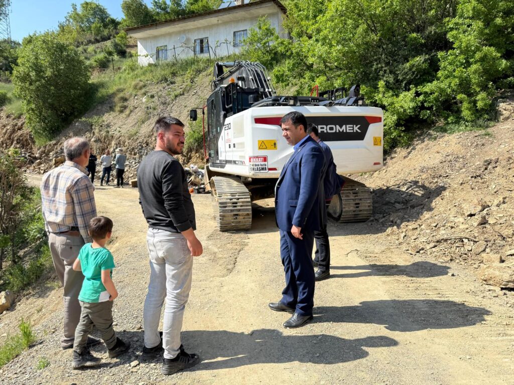 Başkan Fahri Şakar, İlçedeki Çalışmaları Yerinde İnceledi