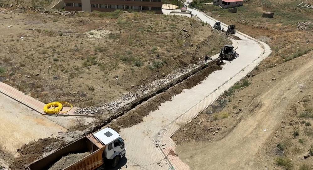Yüksekova’da doğalgaz çalışmaları hız kesmiyor: 5 mahalle doğalgaza kavuşuyor