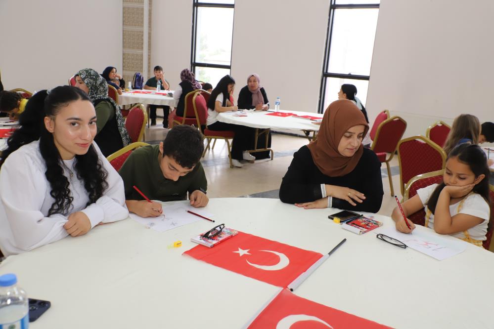 Hakkari’de 15 Temmuz temalı “Resim ve Mektup” yarışması