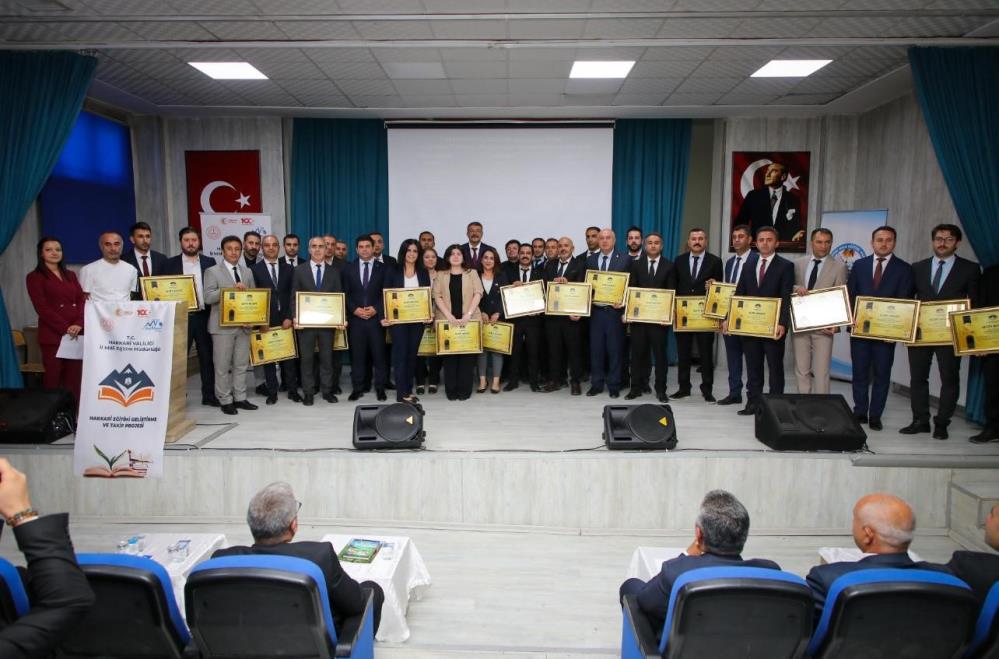 Huzurun şehri Hakkâri’den Türkiye’ye eğitim mesajı