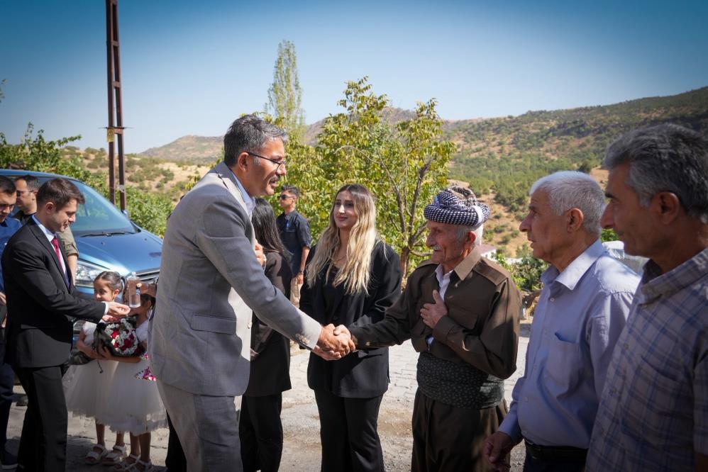 Vali Çelik sınırdaki çalışmaları yerinde inceledi