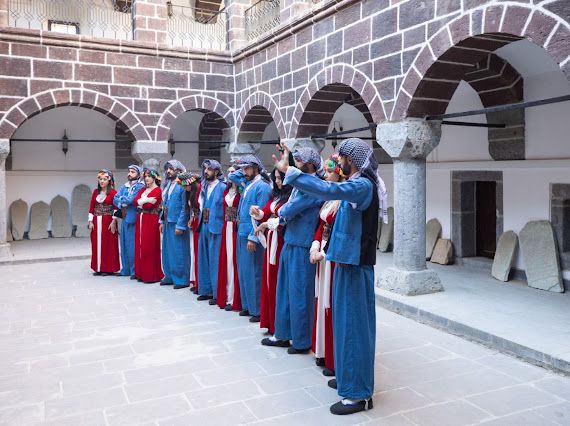 Hakkari’de Kültür ve Sanat Şöleni Başlıyor