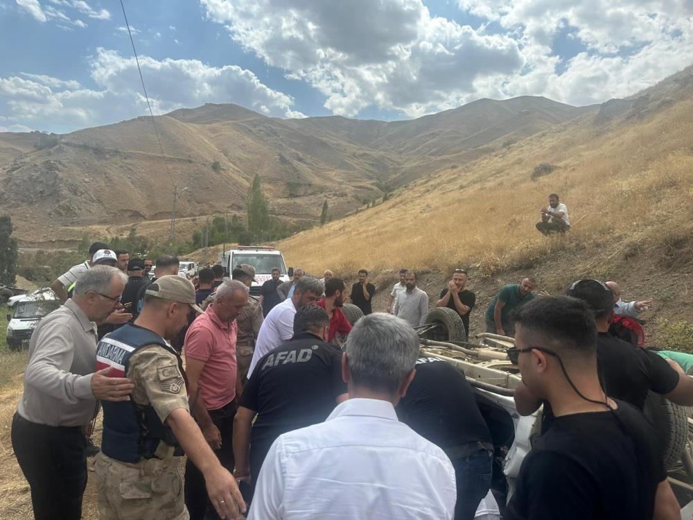 Hakkari’de trafik kazası: 2 ölü