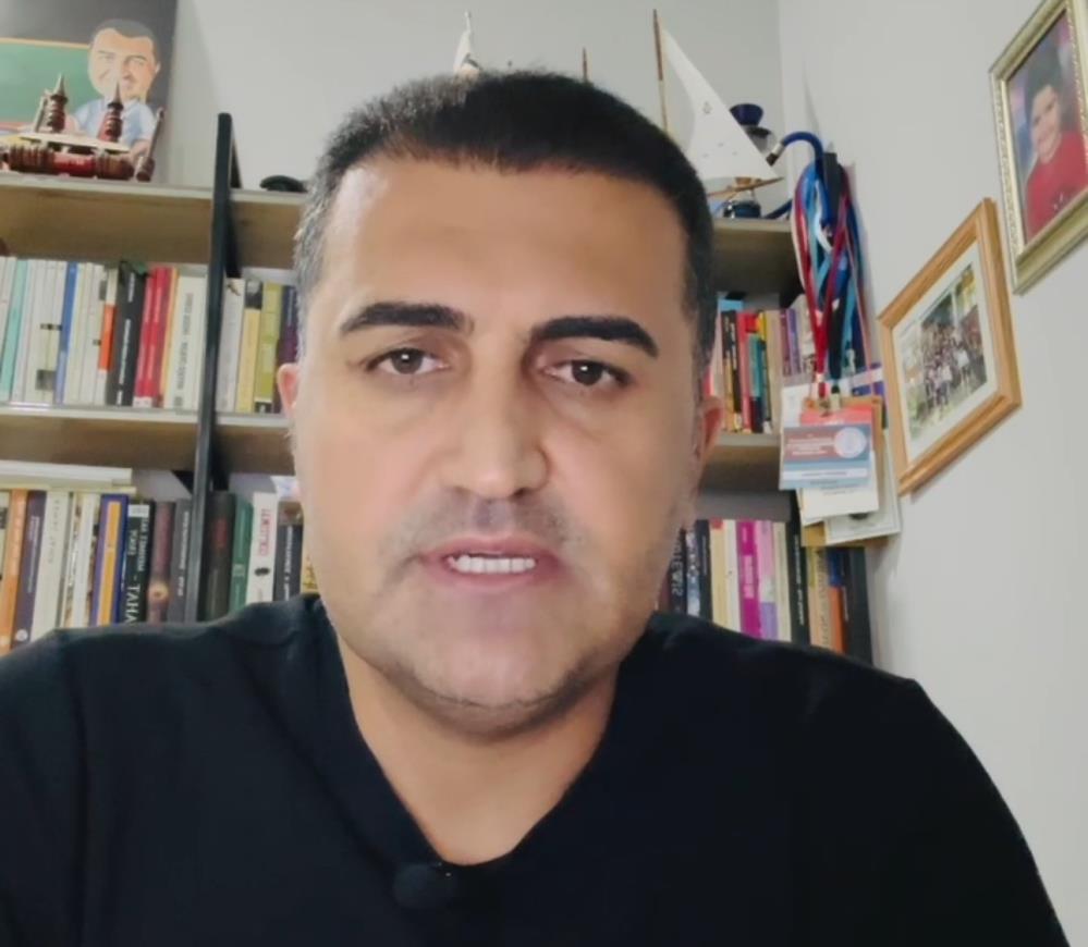 Canan: “Kanlı ay, herhangi bir felaketle bilimsel olarak bağlantılı değildir”