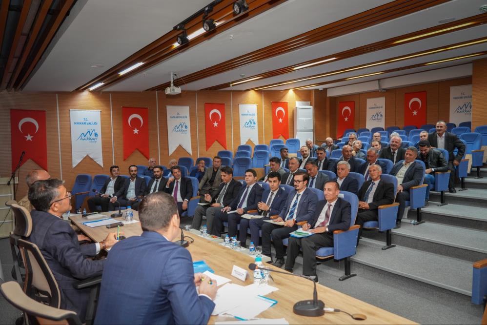 Hakkâri’de köylerin sorunları masaya yatırıldı
