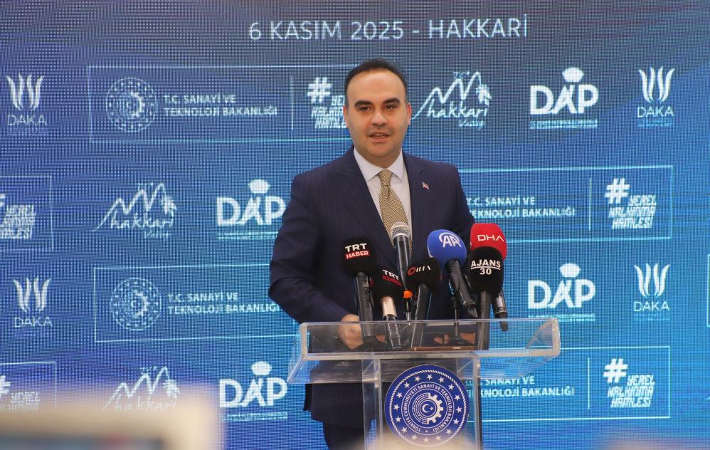 Bakan Kacır, Hakkari’de