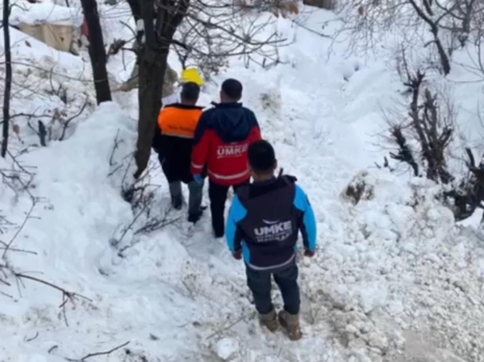 Hakkari’de beyaz esarete karşı sağlık seferberliği: 520 hasta kurtarıldı