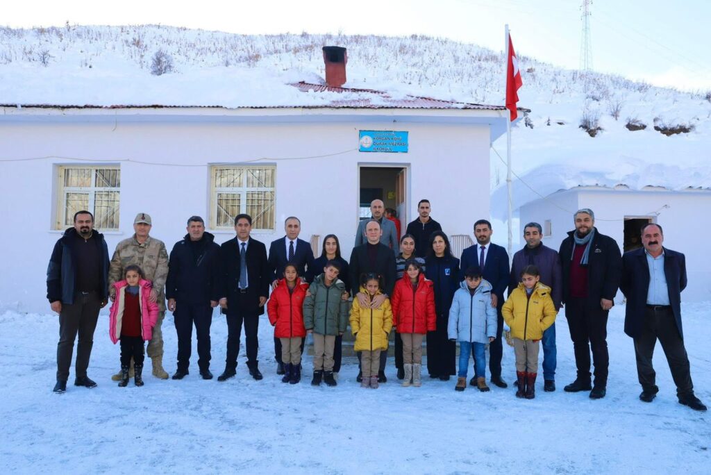 Kaymakam Akpınar’dan Korgan Köyü Okullarına Ziyaret
