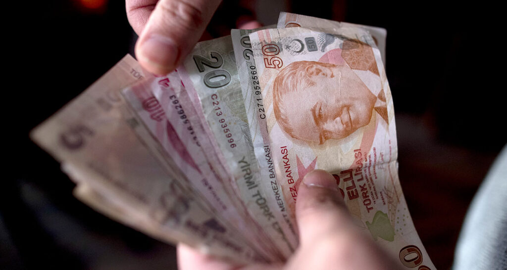 Merkez Bankası faizi 100 baz puan düşürdü
