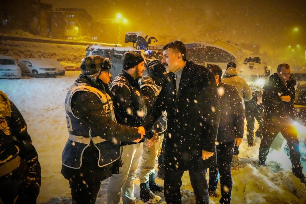 Vali Çelik’ten yeni yıl ziyaretleri