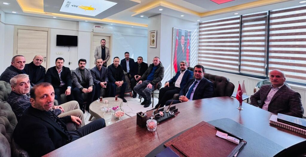Şemdinli Belediye Başkanı Fahri Şakar, Yüksekova’daki STK’ları Ziyaret Etti