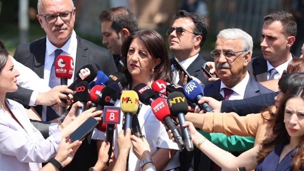 DEM Parti heyeti İmralı Adası’ndan döndü