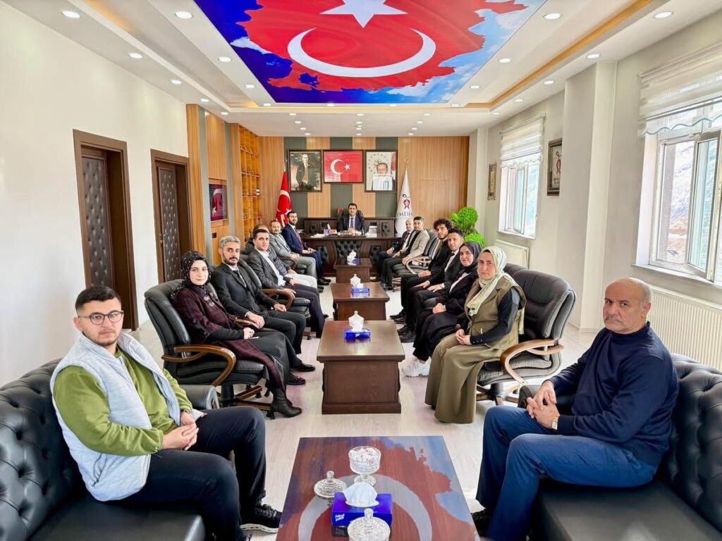 Başkan Şakar, TÜGVA Heyetini Makamında Kabul Etti