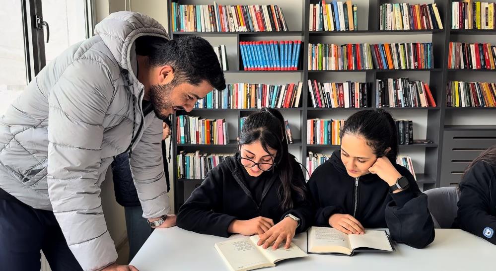 İran sınırında eğitimin yeni üssü: Esendere Halk Kütüphanesi