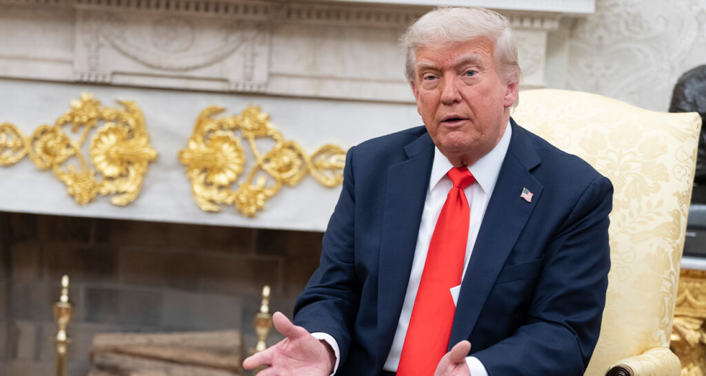 Trump İran ile yapılan görüşmelerin iyi geçtiğini söyledi: “İran anlaşma için çok istekli görünüyor”