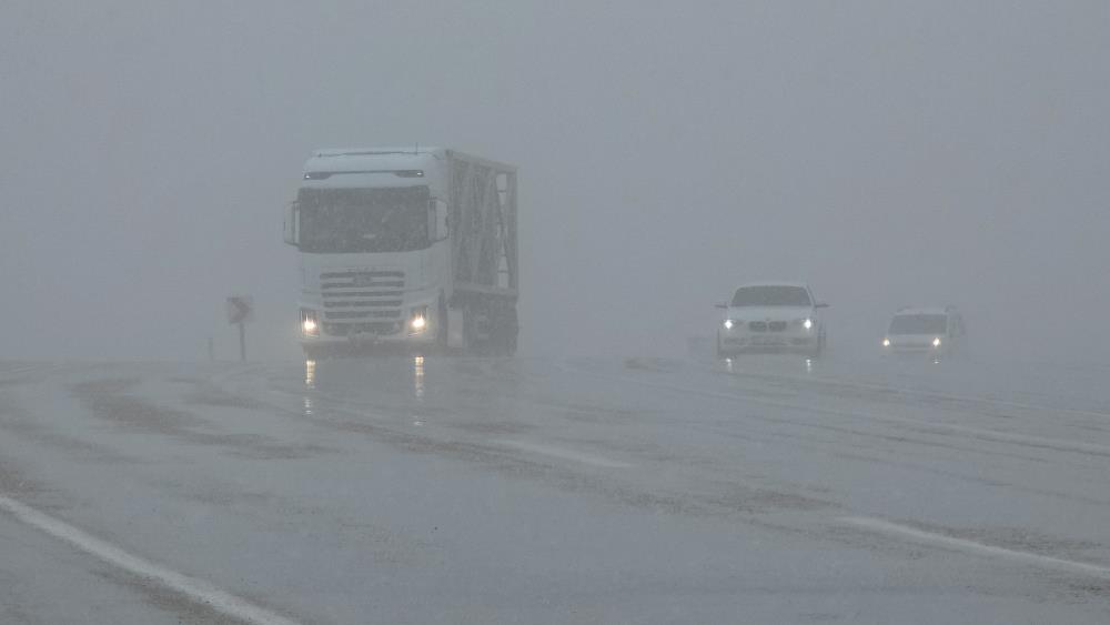 Van’da 50 yerleşim yerinin yolu kapalı