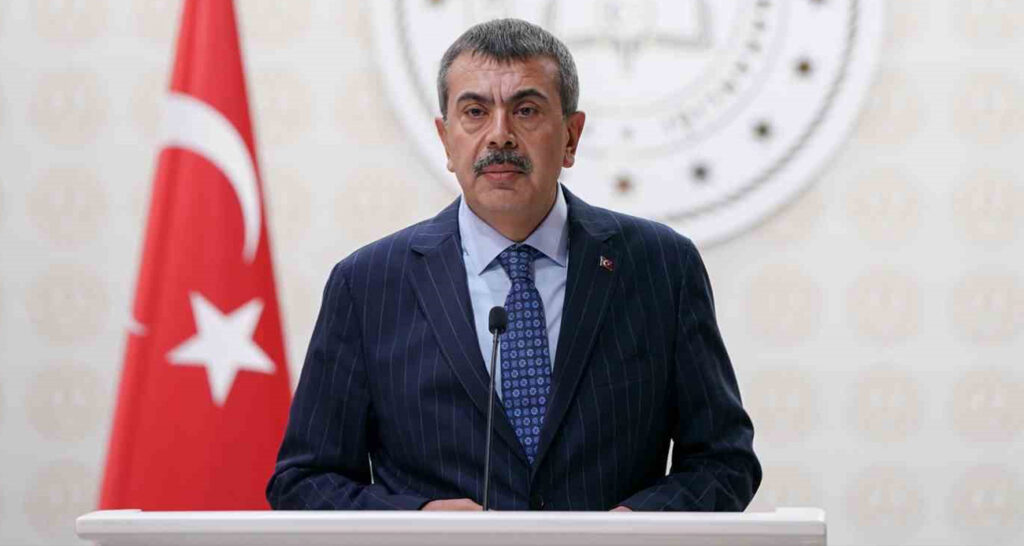 Bakan Tekin: “LGS sınavını bir gün önce yapmayı planlıyoruz”