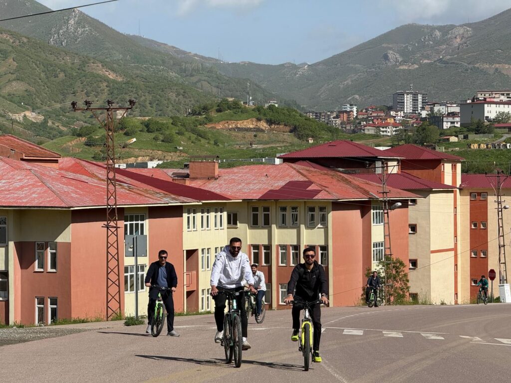 Şemdinli’de Pedallar Doğa İçin Çevrildi