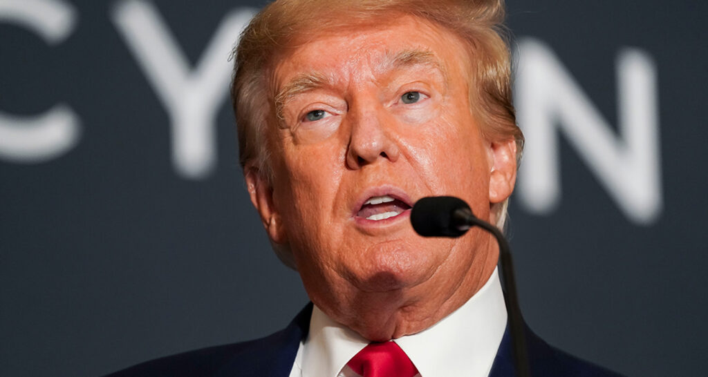 Trump: “İran, asla nükleer silaha sahip olmayacağını kabul etti”