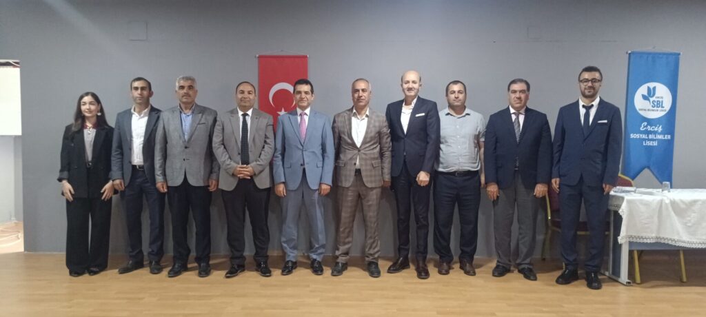 BİK VAN BÖLGE MÜDÜRÜ TOKGÖZ, ERCİŞLİ GENÇLERLE GELECEĞİ KONUŞTU…