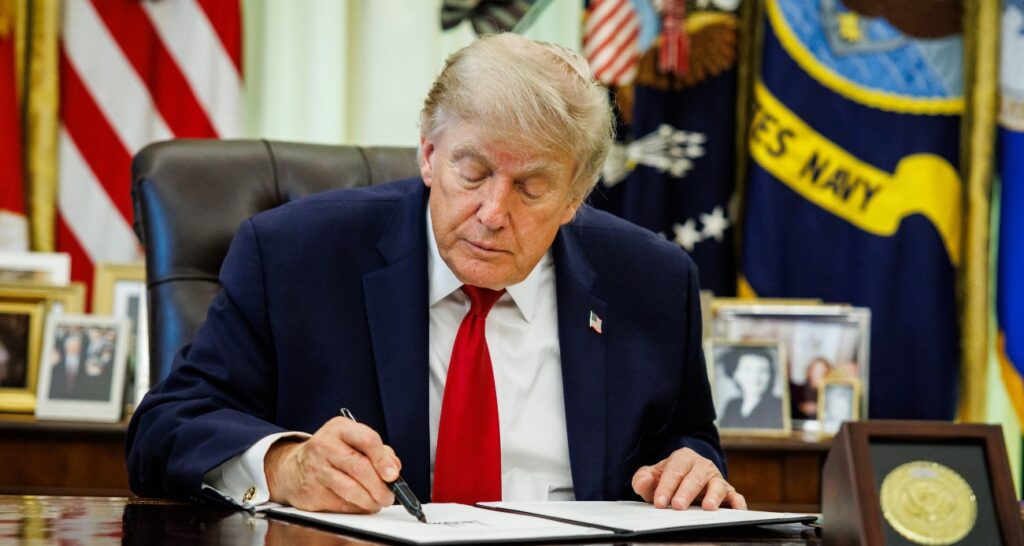 ABD Yüksek Mahkemesi, Trump’ın doğumla vatandaşlığı sınırlayan kararnamesini iptal etti