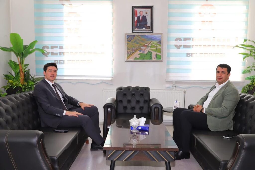 Kaymakam Erdoğan’dan Belediye Başkanı Şakar’a Ziyaret