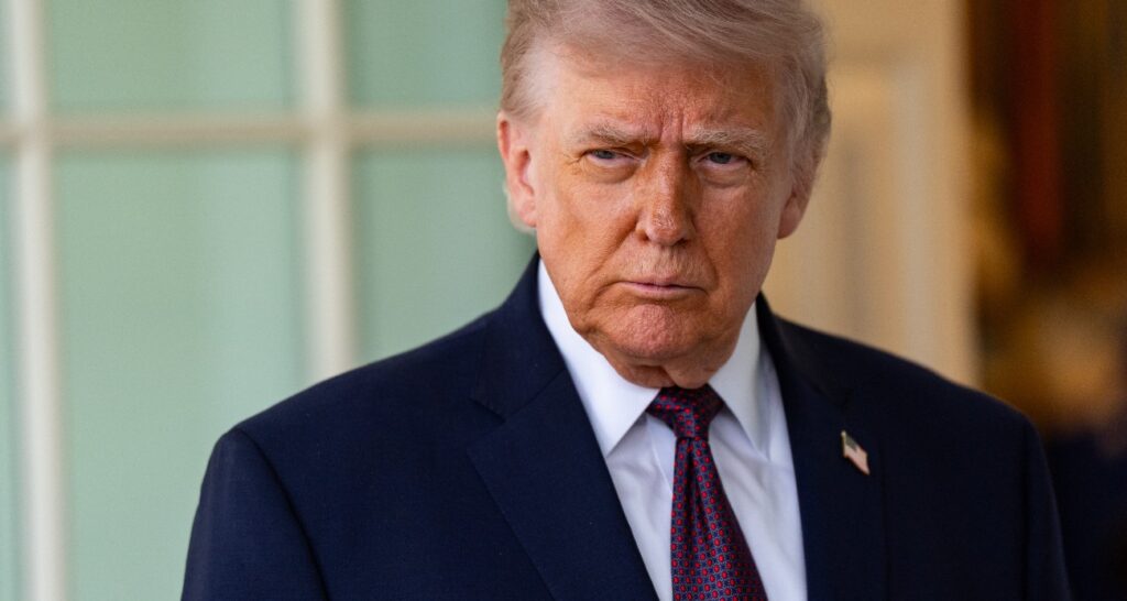 Trump: “Hürmüz Boğazı’nı biz yöneteceğiz”