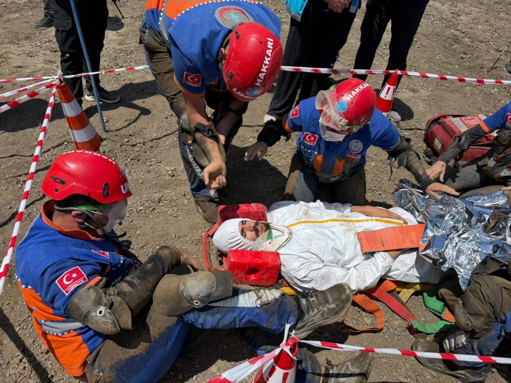 Hakkari’de UMKE eğitim kampı sona erdi