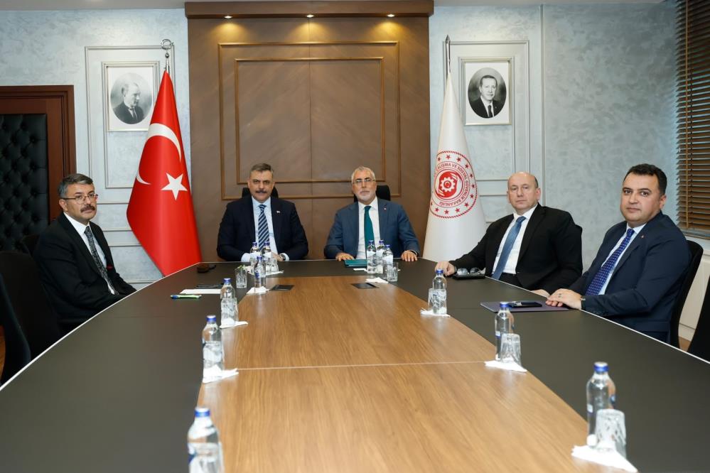 Bakan Çiftçi: “(Toplum Yararına Programları) 81 ilimizin valiliklerine toplam 30 bin kontenjan tahsis edilecek”