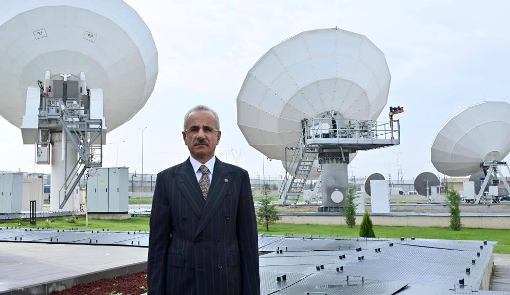 Bakan Uraloğlu: “Televizyon ve radyo kanallarımız artık yeni nesil uydularımızla daha kaliteli ve daha yüksek teknolojiyle yayın yapacak”
