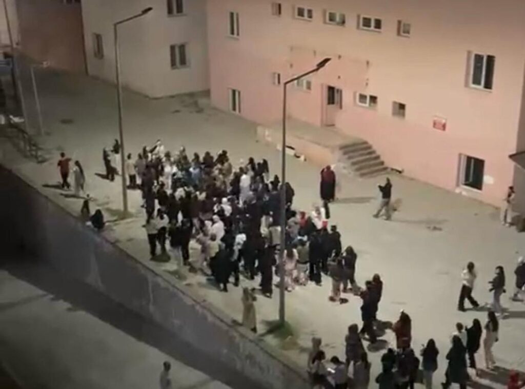 Hakkâri’de KYK Yurdunda Su Krizi: Öğrenciler Tepkili
