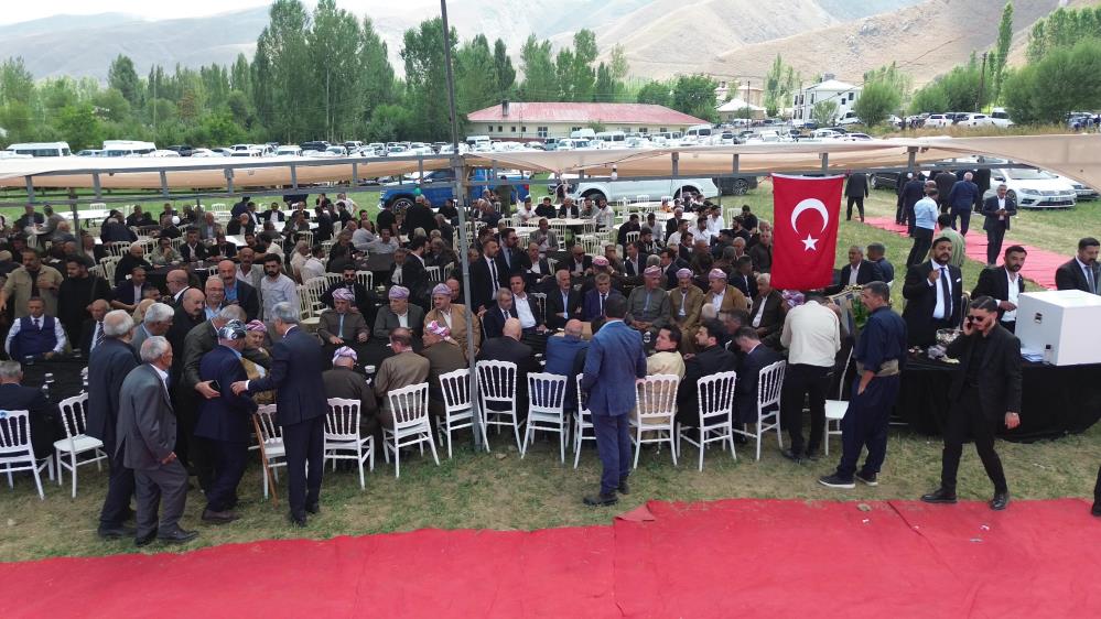 Cilo’nun eteklerinde 15 bin kişilik düğün