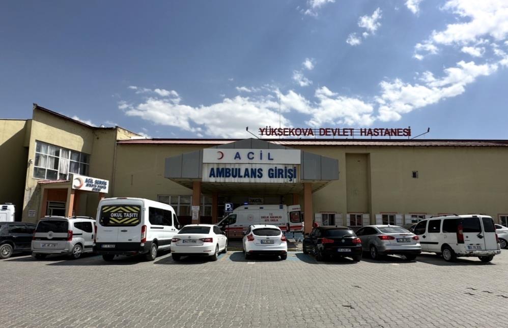 Yüksekova Devlet Hastanesi’nde uzman hekim kadrosu güçlendi
