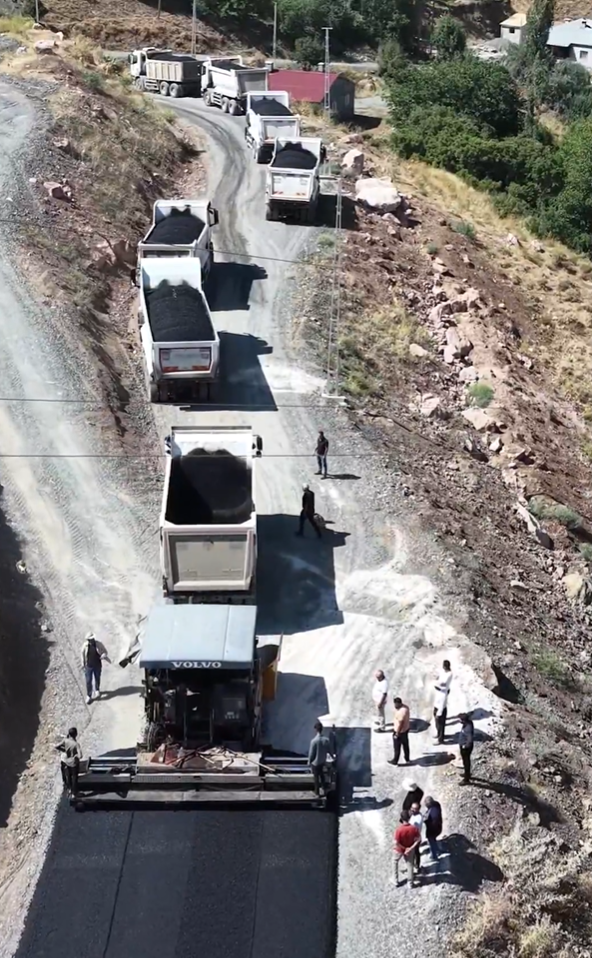 Hakkâri’de 14,5 kilometrelik asfalt çalışması tamamlandı